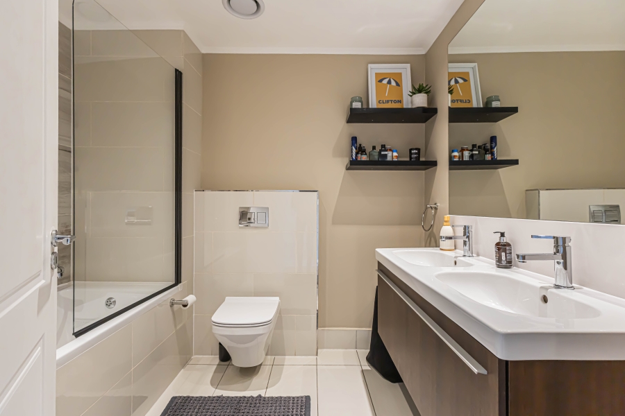 To Let 2 Bedroom Property for Rent in Mouille Point Western Cape
